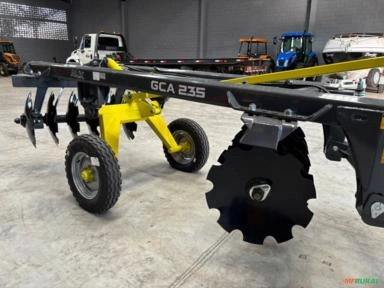 Imagem Grade aradora  12 discos Marca: Almeida modelo:  ALX GCA 12x26”x235 mm de espaçamento Imagem Grade aradora  12 discos Marca: Almeida modelo:  ALX GCA 12x26”x235 mm de espaçamento