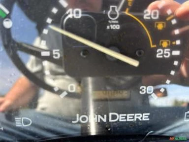 Trator John Deere 5078E 4X4 Ano 2016