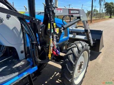 Trator LS Tractor U60 4X4 2016 com conjunto de concha dianteira Marispan nova