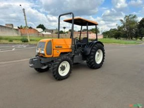 Trator Valtra BF75 4X4 Ano 2012 cafeeiro com creeper e comando