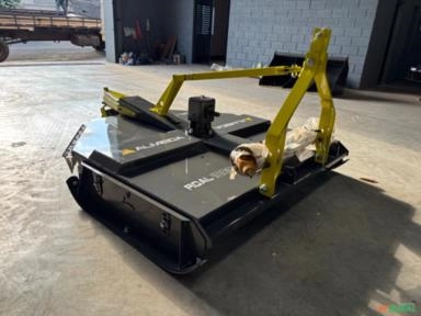 Roçadeira Hidráulica nova Marca Almeida Modelo ROAL 1800 de 1.80m Imagem Roçadeira Hidráulica nova Marca Almeida Modelo ROAL 1800 de 1.80m