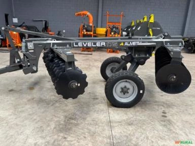 Imagem GRADE NIVELADORA GNAL equipamento >novo, de 28 discos, Marca: Almeida Modelo:  LEVELER 175 - Imagem GRADE NIVELADORA GNAL equipamento >novo, de 28 discos, Marca: Almeida Modelo:  LEVELER 175 -