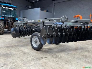 Imagem GRADE NIVELADORA GNAL equipamento >novo, de 28 discos, Marca: Almeida Modelo:  LEVELER 175 - Imagem GRADE NIVELADORA GNAL equipamento >novo, de 28 discos, Marca: Almeida Modelo:  LEVELER 175 -