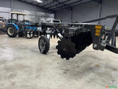 Imagem GRADE NIVELADORA GNAL equipamento >novo, de 28 discos, Marca: Almeida Modelo:  LEVELER 175 - Imagem GRADE NIVELADORA GNAL equipamento >novo, de 28 discos, Marca: Almeida Modelo:  LEVELER 175 -