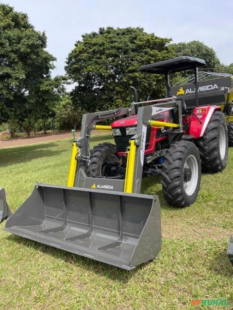 Imagem Conjunto de lâmina, concha e guincho de bag Marca: Almeida Imagem Conjunto de lâmina, concha e guincho de bag Marca: Almeida