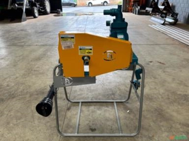 Imagem Bomba nova para carreta tanque Andrade Imagem Bomba nova para carreta tanque Andrade