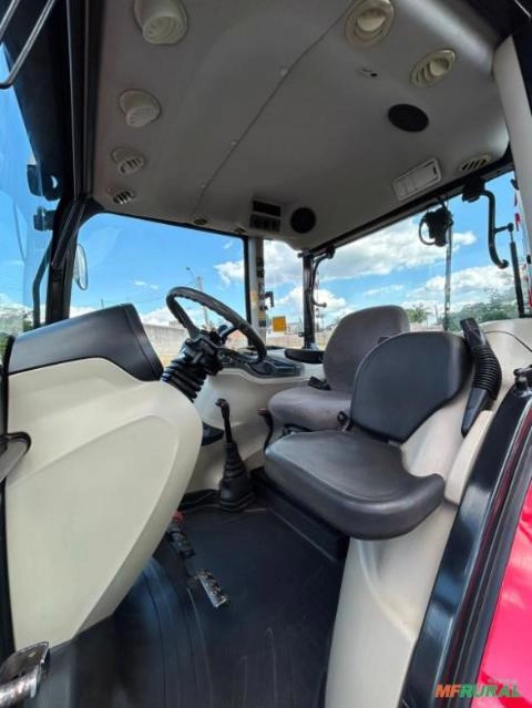 Imagem Trator Massey Ferguson 4709 Cabinado 4x4 Ano 2019 / 2020 Imagem Trator Massey Ferguson 4709 Cabinado 4x4 Ano 2019 / 2020