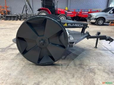 Imagem Roçadeira de pasto arrasto Almeida ROACAL 1800 nova de 1.80 m Imagem Roçadeira de pasto arrasto Almeida ROACAL 1800 nova de 1.80 m