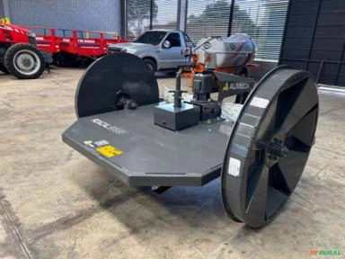 Imagem Roçadeira de pasto arrasto Almeida ROACAL 1800 nova de 1.80 m Imagem Roçadeira de pasto arrasto Almeida ROACAL 1800 nova de 1.80 m