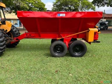 Distribuidor / Calcareadeira Tatu DCCO 7500 com capacidade para 7.500 KG Imagem Distribuidor / Calcareadeira Tatu DCCO 7500 com capacidade para 7.500 KG