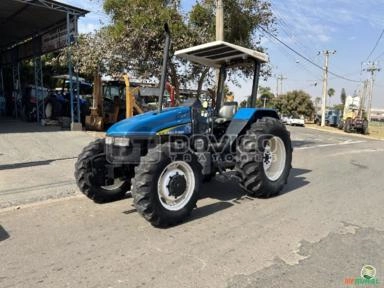 Trator New Holland TL75E 4X4 Ano 2005 Cod 02 Imagem Trator New Holland TL75E 4X4 Ano 2005 Cod 02