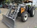 Trator Valtra BL88 4X4 Ano 2008 com conjunto de lamina dianteira nova Imagem Trator Valtra BL88 4X4 Ano 2008 com conjunto de lamina dianteira nova