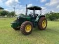 Trator John Deere 6300 4x4 Ano 2001 Imagem Trator John Deere 6300 4x4 Ano 2001