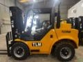 Empilhadeira OFF ROAD tração: 4x4, (nova) triplex , Marca: TLM TLC30 OR para 3 ton Imagem Empilhadeira OFF ROAD tração: 4x4, (nova) triplex , Marca: TLM TLC30 OR para 3 ton