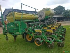 PLANTADEIRA JOHN DEERE