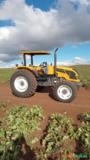 Trator Valtra A800 2026 – 548 Horas – Estado de Novo Imagem Trator Valtra A800 2026 – 548 Horas – Estado de Novo