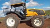 Trator Valtra BM 115 com Guincho – 484 Horas – Estado de Novo Imagem Trator Valtra BM 115 com Guincho – 484 Horas – Estado de Novo