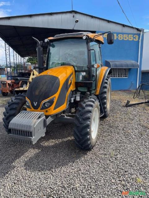 TRATOR MODELOA 84 S MARCA VALTRA