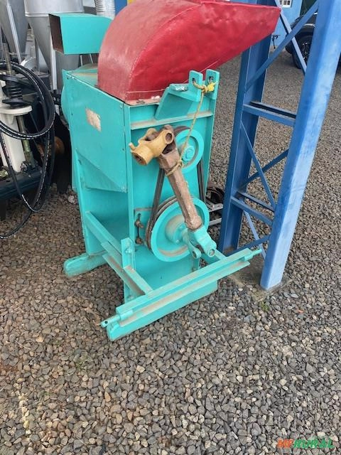 Batedeira de Milho Nogueira Imagem Batedeira de Milho Nogueira