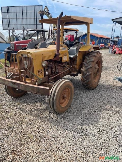TRATOR VALMET 65ID ANO 79 Imagem TRATOR VALMET 65ID ANO 79