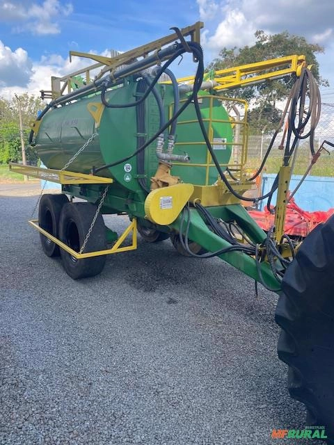 CARRETA TANQUE CAP. 6000LTS COM BOMBA E COMANDO HIDRAULICO MARCA NUNES FLEX Imagem CARRETA TANQUE CAP. 6000LTS COM BOMBA E COMANDO HIDRAULICO MARCA NUNES FLEX