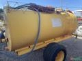 CARRETA TANQUE CAPACIDADE 4000LTS MARCA MEPEL Imagem CARRETA TANQUE CAPACIDADE 4000LTS MARCA MEPEL