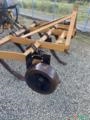 SUBSOLADOR HIDRAULICO DE 7 HASTES COM RODAS MARCA TATU Imagem SUBSOLADOR HIDRAULICO DE 7 HASTES COM RODAS MARCA TATU