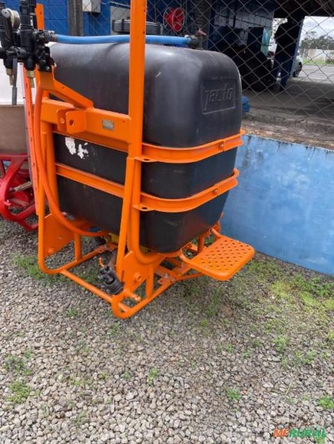 PULVERIZADOR CONDOR 600 S 12 MARCA JACTO Imagem PULVERIZADOR CONDOR 600 S 12 MARCA JACTO