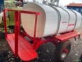 PULVERIZADOR DE 2000LTS COM BOMBA JACTO Imagem PULVERIZADOR DE 2000LTS COM BOMBA JACTO