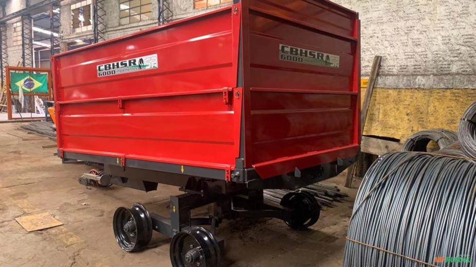 CARRETA BASCULANTE HIDRAÚLICA Imagem CARRETA BASCULANTE HIDRAÚLICA