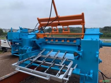 Imagem Torno Para Laminação De Toras Imagem Torno Para Laminação De Toras