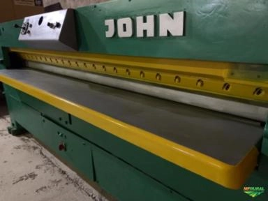 Imagem Guilhotina Hidráulica 3200mm Imagem Guilhotina Hidráulica 3200mm