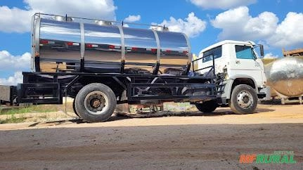 Imagem TANQUE INOX TRANSPORTE DE LEITE Imagem TANQUE INOX TRANSPORTE DE LEITE