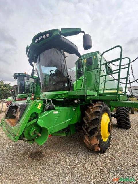 Colheitadeira John Deere S550 com Plataforma de Corte 25 Pés - Ano 2017 Imagem Colheitadeira John Deere S550 com Plataforma de Corte 25 Pés - Ano 2017
