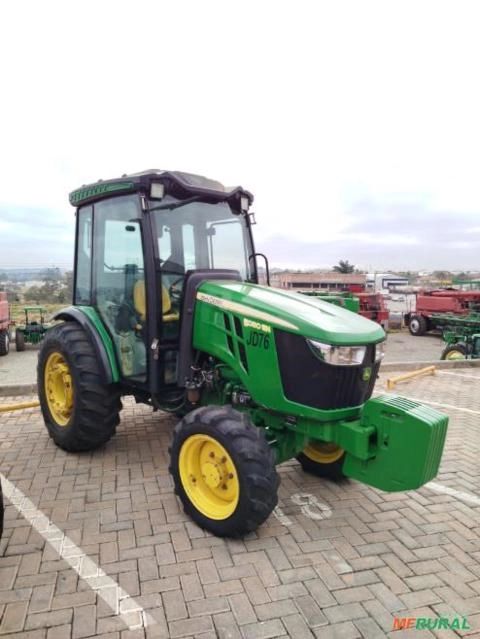 Trator John Deere 5080EN Cabinado - Ano 2022 Imagem Trator John Deere 5080EN Cabinado - Ano 2022