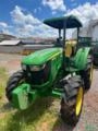 Trator John Deere 5090E Plataformado - Ano 2022 Imagem Trator John Deere 5090E Plataformado - Ano 2022