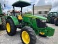 Trator John Deere 5090E Plataformado - Ano 2022 Imagem Trator John Deere 5090E Plataformado - Ano 2022