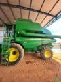 Colheitadeira John Deere S430 com Plataforma de Corte 20 Pés - Ano 2020 Imagem Colheitadeira John Deere S430 com Plataforma de Corte 20 Pés - Ano 2020