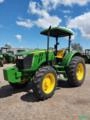 Trator John Deere 5090E Plataformado - Ano 2023 Imagem Trator John Deere 5090E Plataformado - Ano 2023