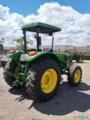Trator John Deere 5090E Plataformado - Ano 2023 Imagem Trator John Deere 5090E Plataformado - Ano 2023