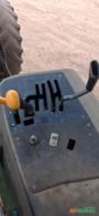 Trator John Deere 6125E Plataformado com Concha Stara Pad 750 - Ano 2011 Imagem Trator John Deere 6125E Plataformado com Concha Stara Pad 750 - Ano 2011