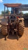 Trator Valtra BF 75 Acompanha Concha JNB - Ano 2010 Imagem Trator Valtra BF 75 Acompanha Concha JNB - Ano 2010