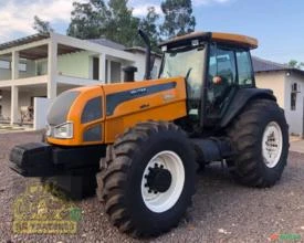 Trator Valtra BH185i ano 2008 4x4 cabinado