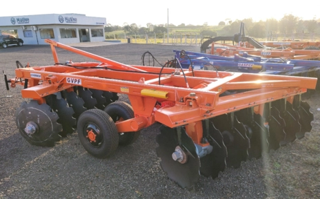 Imagem Grade Aradora Super Pesada c/rodas GVPF 14 CIVEMASA Imagem Grade Aradora Super Pesada c/rodas GVPF 14 CIVEMASA