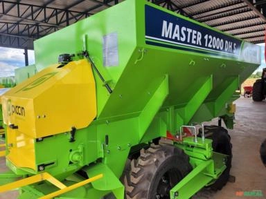 Imagem Distribuidor de Adubo/Calcario Marca Piccin Modelo Master 12.000 DH-S Acion. Hidraulico Imagem Distribuidor de Adubo/Calcario Marca Piccin Modelo Master 12.000 DH-S Acion. Hidraulico