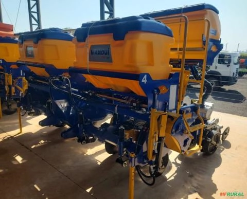 Imagem Plantadeira Hidraulica TATU p/ Plantio de Amendoim modelo MANDUI PHT 4 Linhas Duplas (Nova) Imagem Plantadeira Hidraulica TATU p/ Plantio de Amendoim modelo MANDUI PHT 4 Linhas Duplas (Nova)