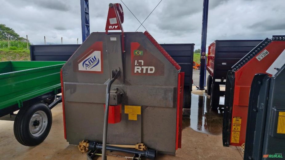 Roçadeira Hidráulica Central/Lateral c/roda modelo RTD 1.7 marca Asus Imagem Roçadeira Hidráulica Central/Lateral c/roda modelo RTD 1.7 marca Asus