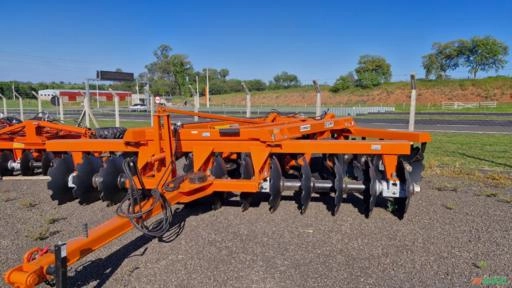 Grade Aradora Super Pesada modelo GVPF 26 x 36" x 12,00mm marca Civemasa Imagem Grade Aradora Super Pesada modelo GVPF 26 x 36" x 12,00mm marca Civemasa