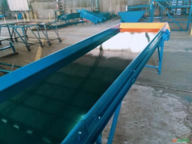 Imagem MÁQUINA PARA O BENEFICIAMENTO DE ABÓBORA CABOTIÁ Imagem MÁQUINA PARA O BENEFICIAMENTO DE ABÓBORA CABOTIÁ