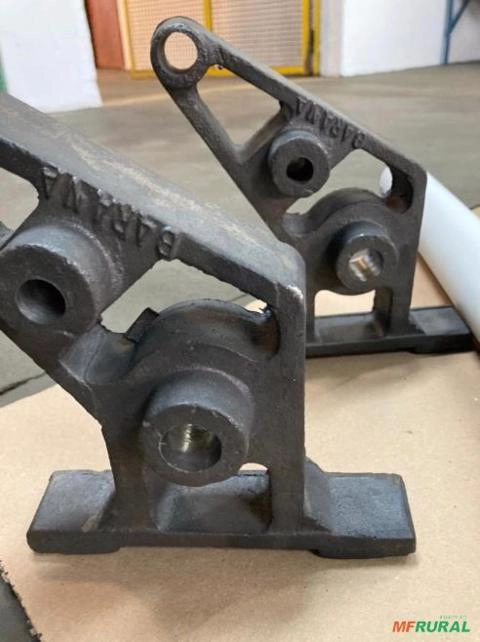 CAVALETES BARANA Imagem CAVALETES BARANA